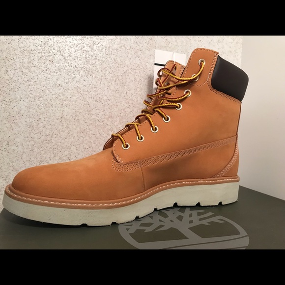 Women’s Timberland Boots - Picture 5 of 8